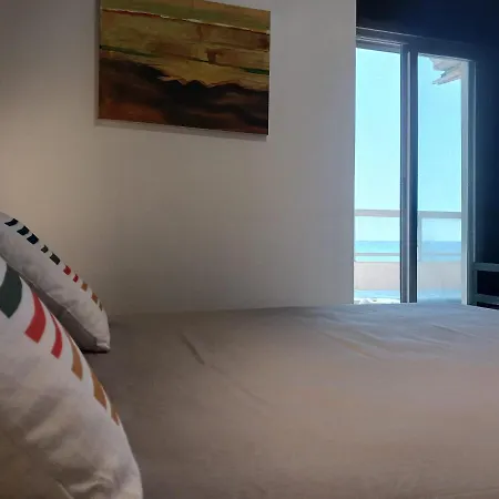Precioso Atico Frente Al Mar Reformado 2025 *